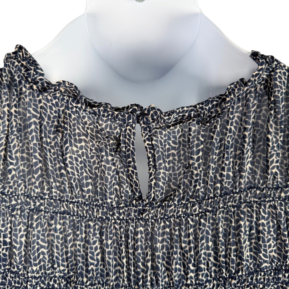 Velvet by Graham & Spencer Womens XL Blue Ditsy Print Smocked Peasant Blouse - Picture 6 of 14
